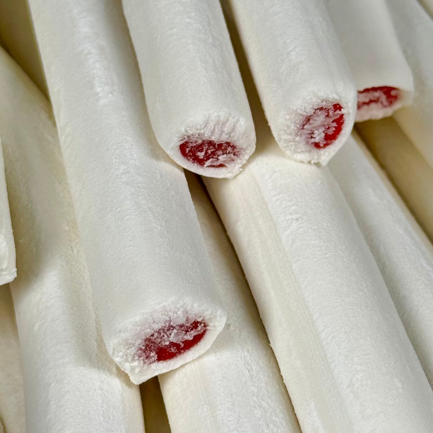 Tubo Nata Morango Jumbo